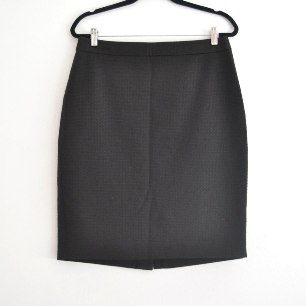 Ann Taylor Textured Pencil Skirt
